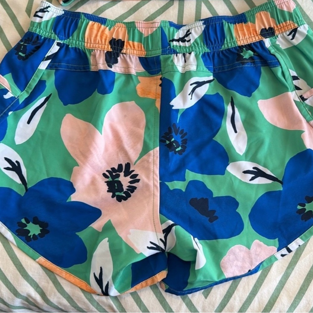 3 pieces! One great price! - Picture 4 of 10